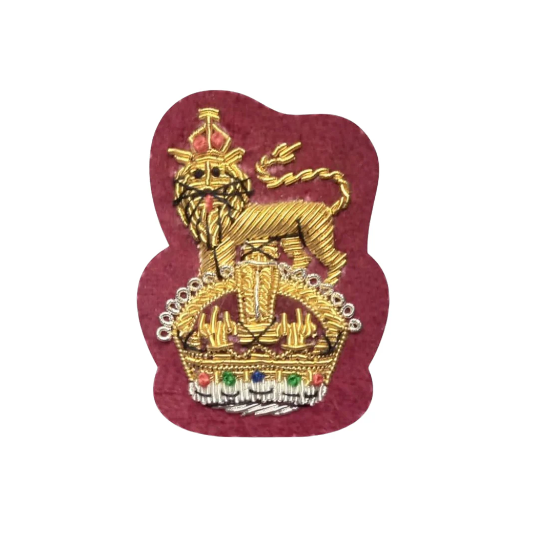 Staff Officers' Beret Badge - Tudor crown - Image 4